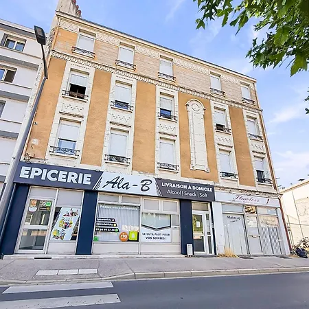 Апартаменты Elegant T3 Renove Gare & Centre De Виши